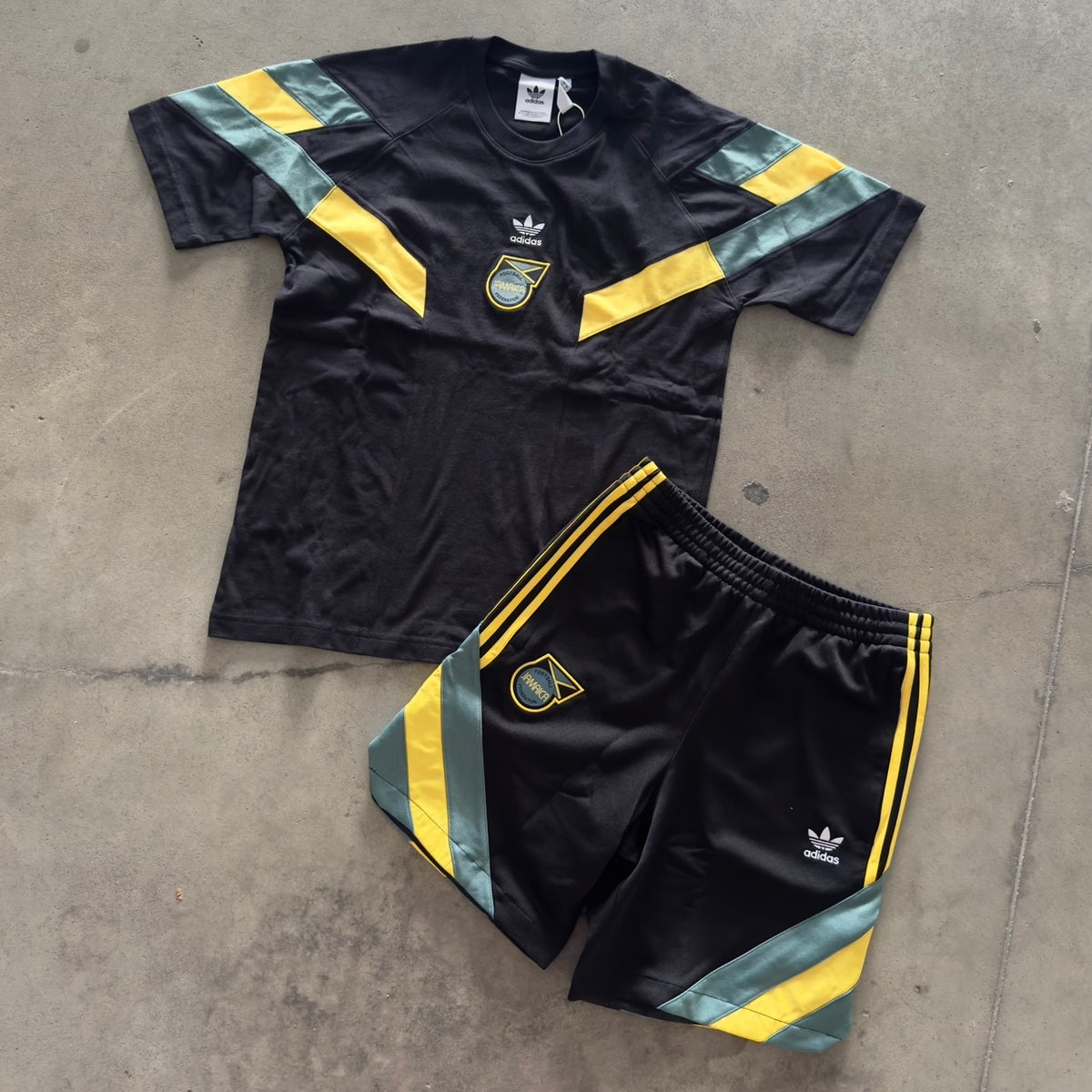 Outfit Adidas Jamaica