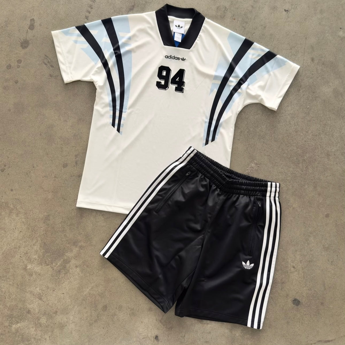 Outfit Adidas Bianco Santiago