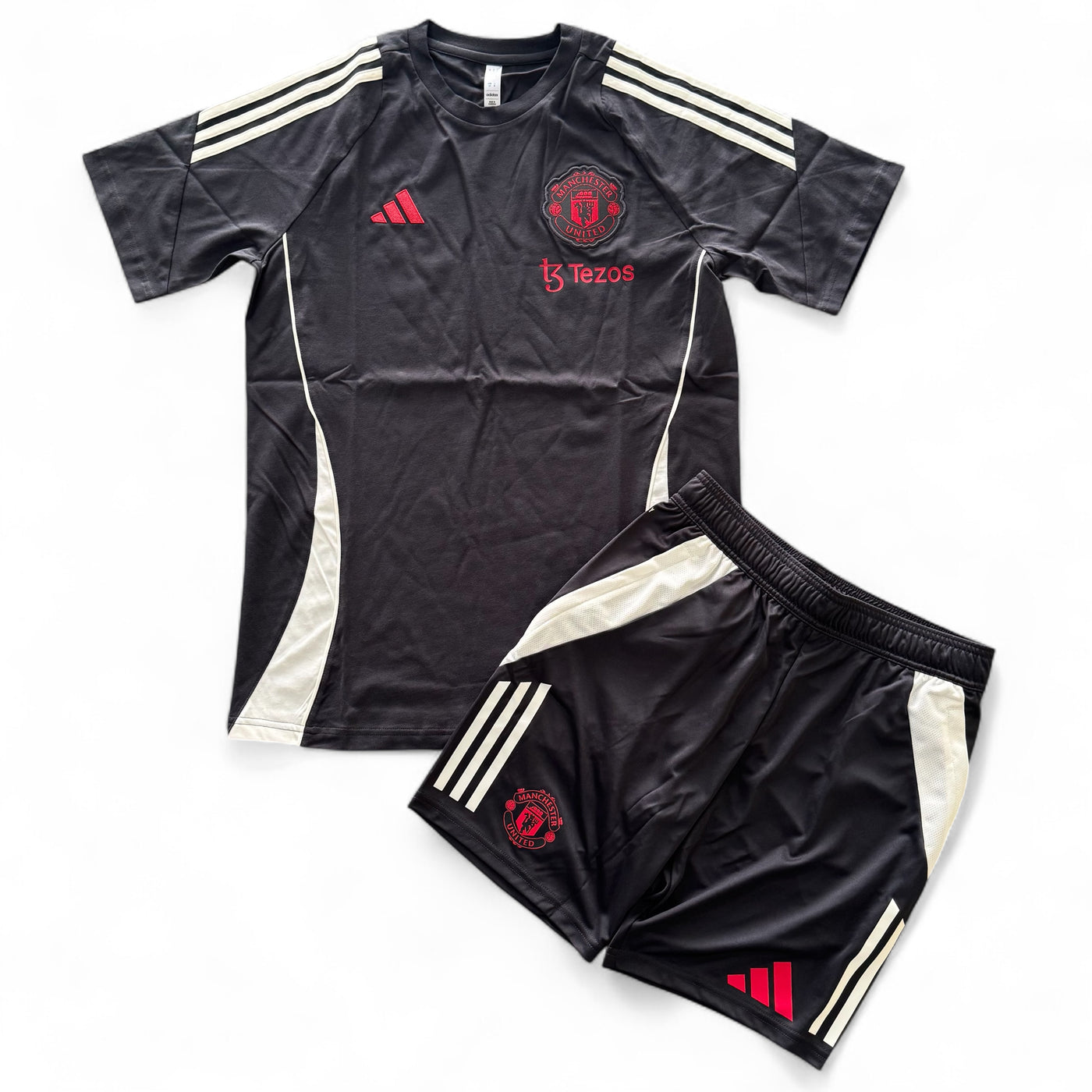 Outfit Adidas Manchester United Grigio
