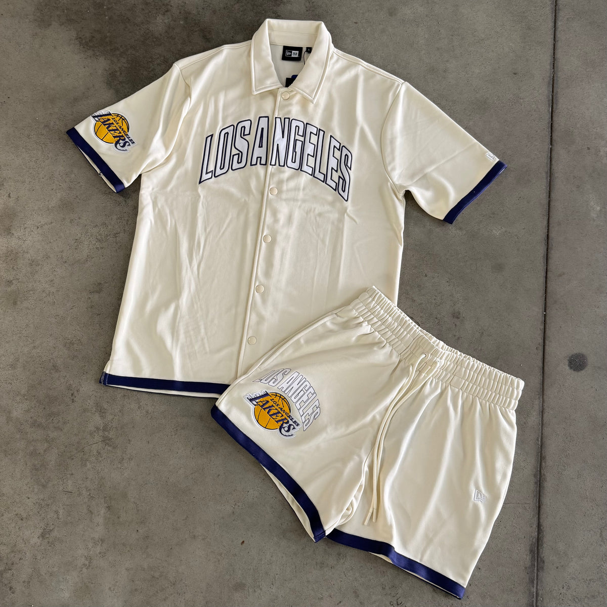 Outfit New Era Lakers con Camicia