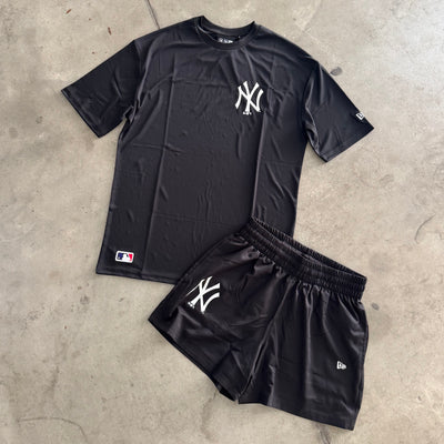 Outfit New Era NY Nero