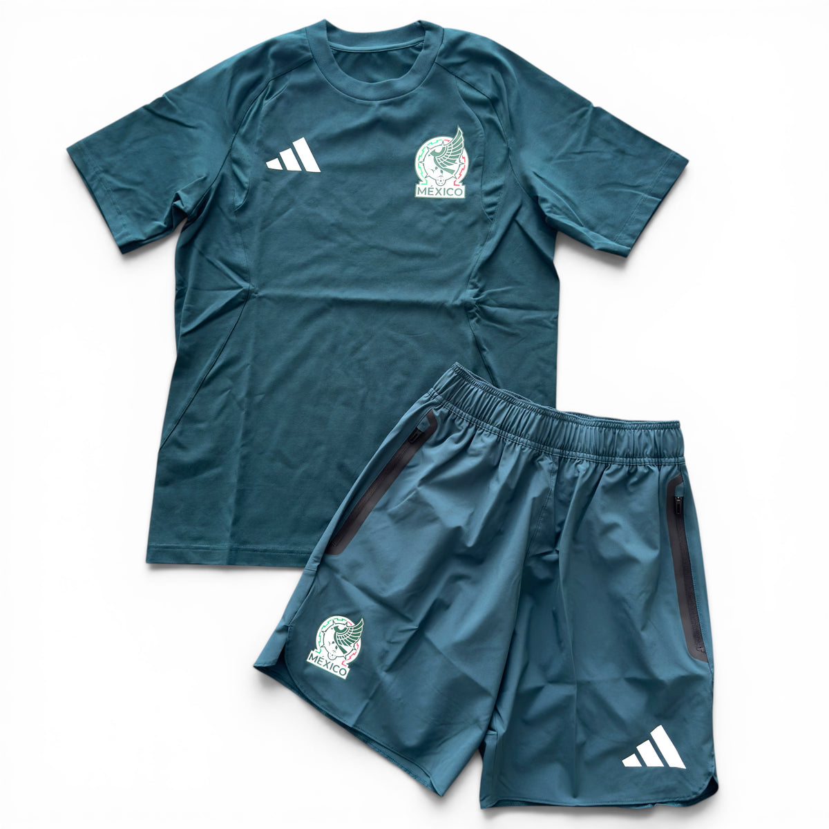 Outfit Adidas Messico Verde