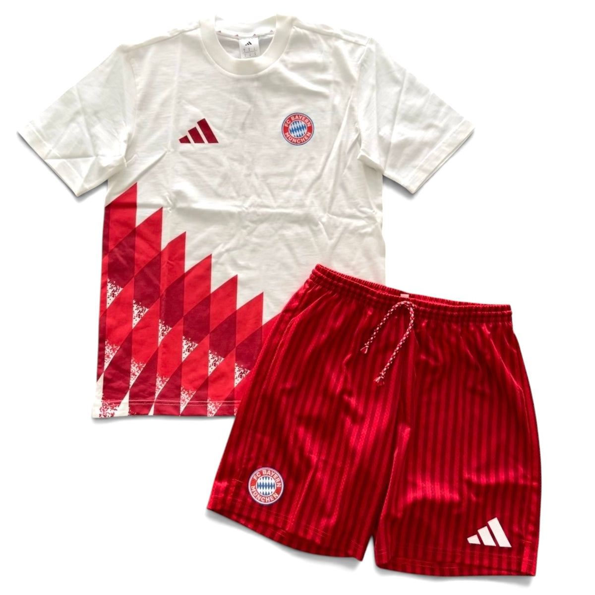 Outfit Adidas Bayern Rosso