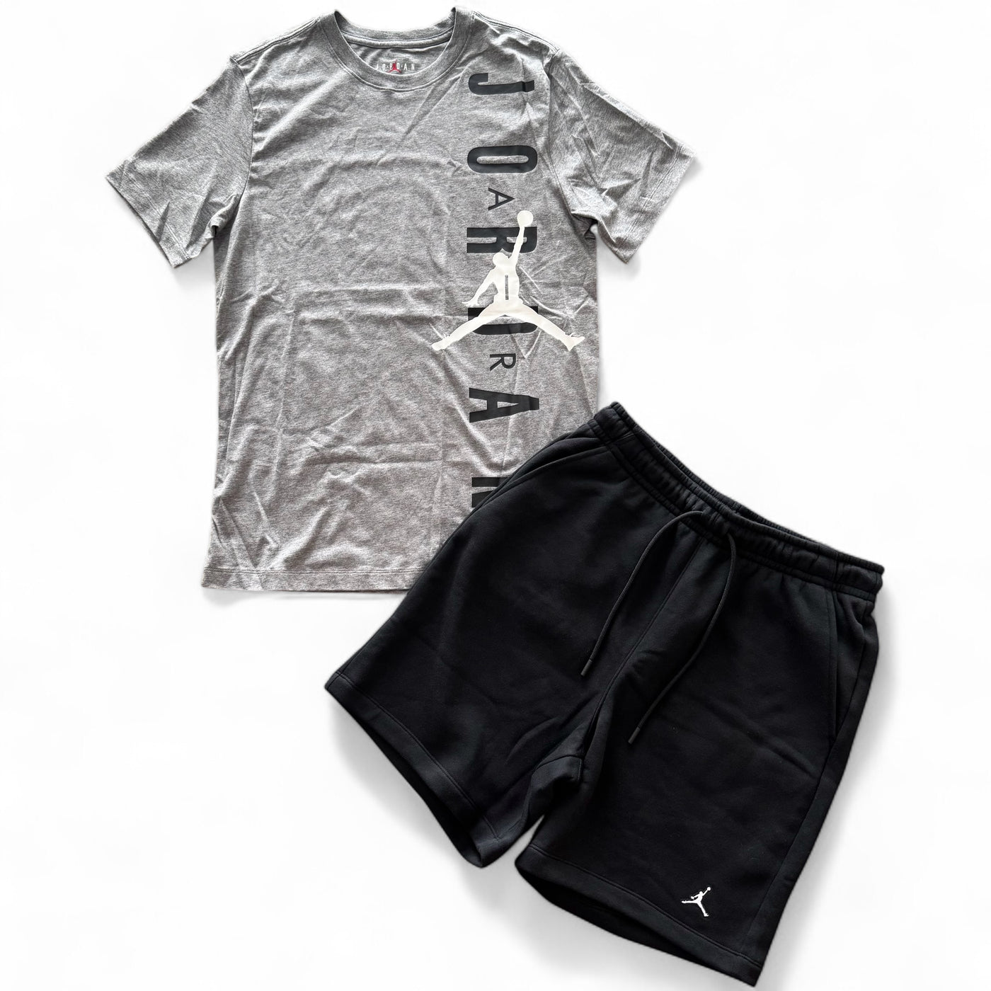 Outfit Nike Jordan Grigio/Nero