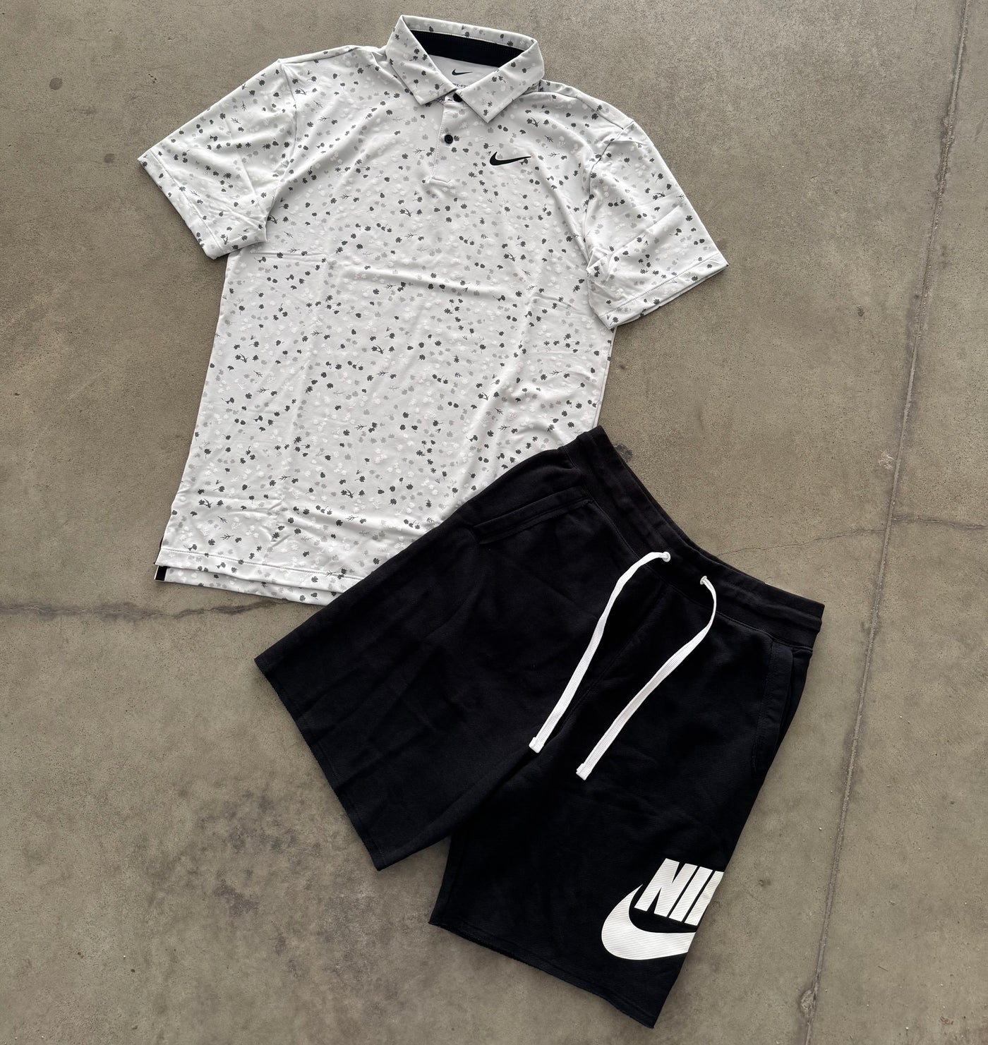 Outfit Nike con Polo
