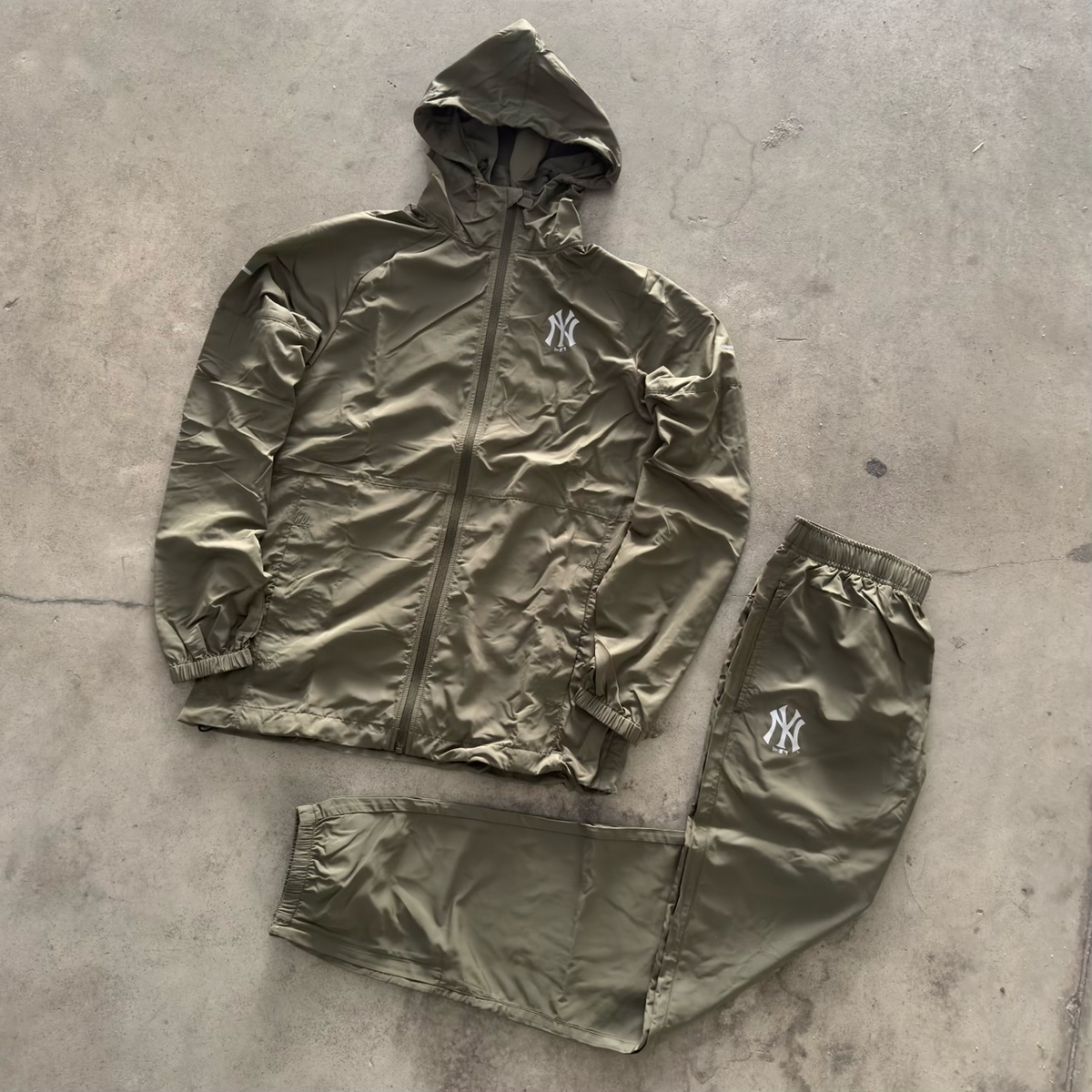 Tuta New Era NY Verde Windrbeaker