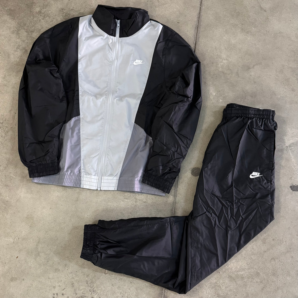 Tuta Nike Club Nero