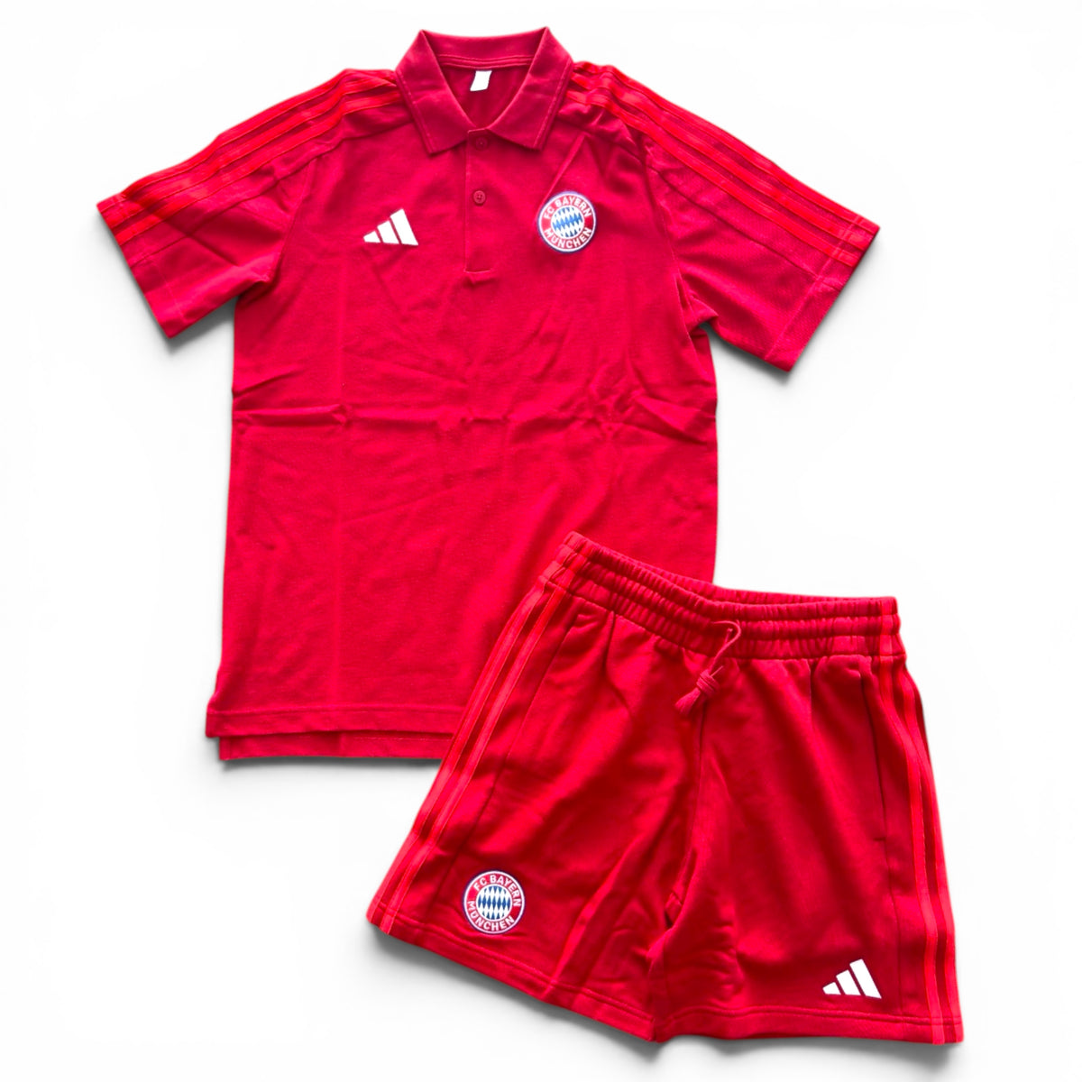 Outfit Adidas Bayern Polo Rosso