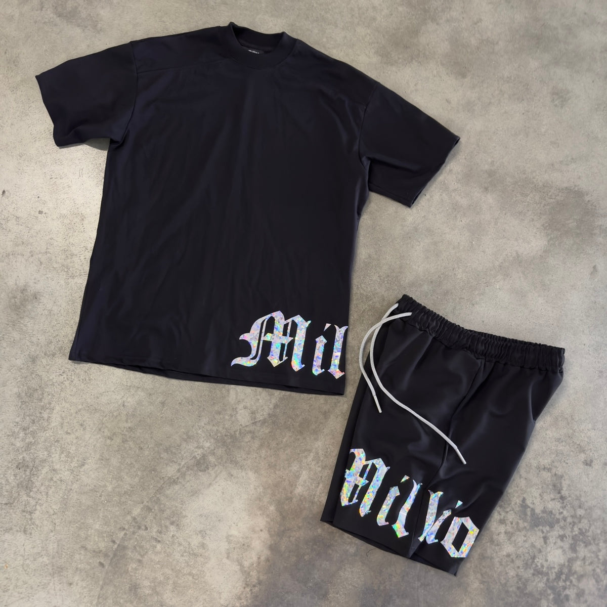 Outfit Million Logo Nero/Crystal