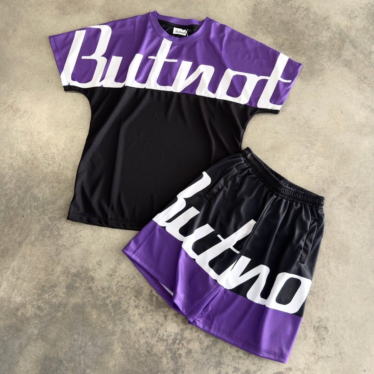Outfit But Not Bicolor Viola