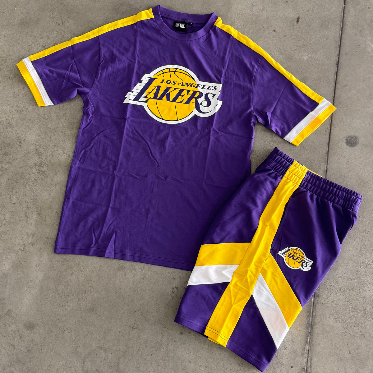 Outfit New Era Lakers