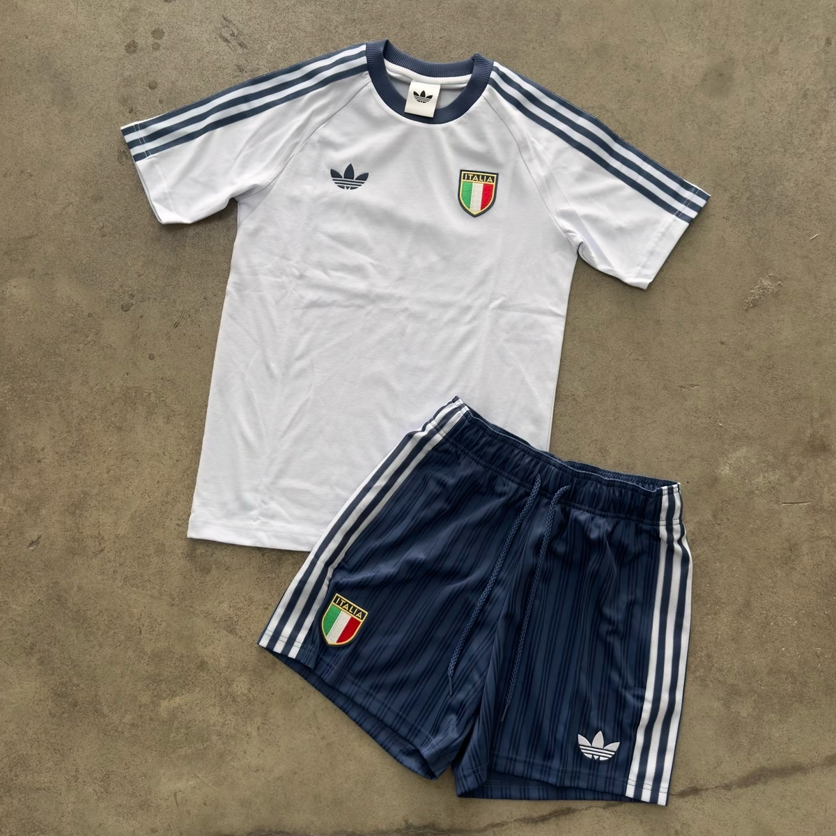 Outfit Adidas Italia Prima Linea
