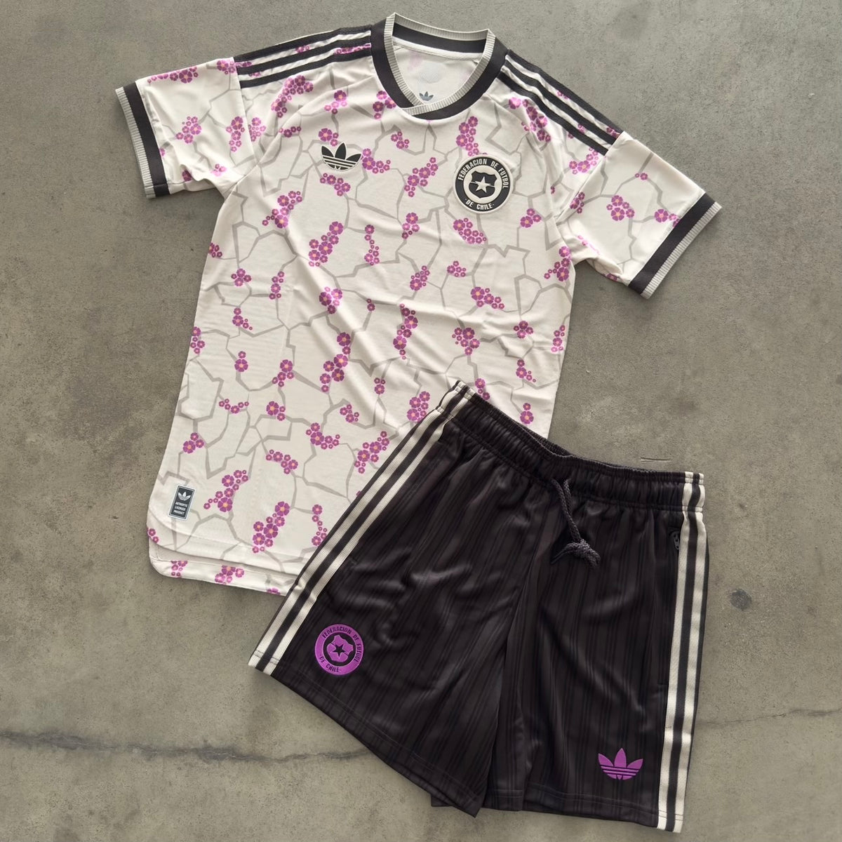 Outfit Adidas Chile