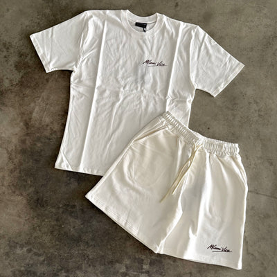 Outfit Diego Rodriguez Miami Vice Panna