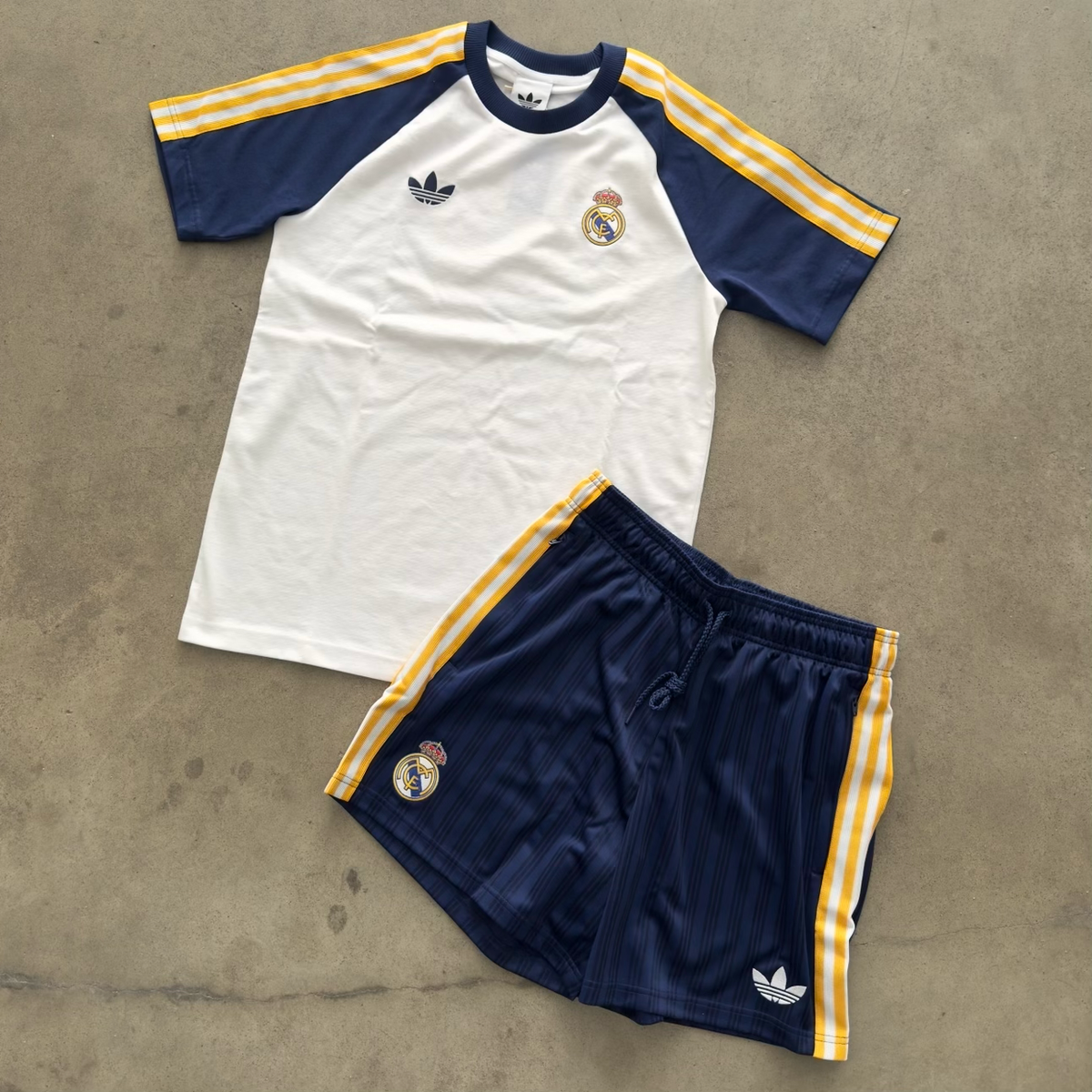 Outfit Adidas Real Madrid Bianco