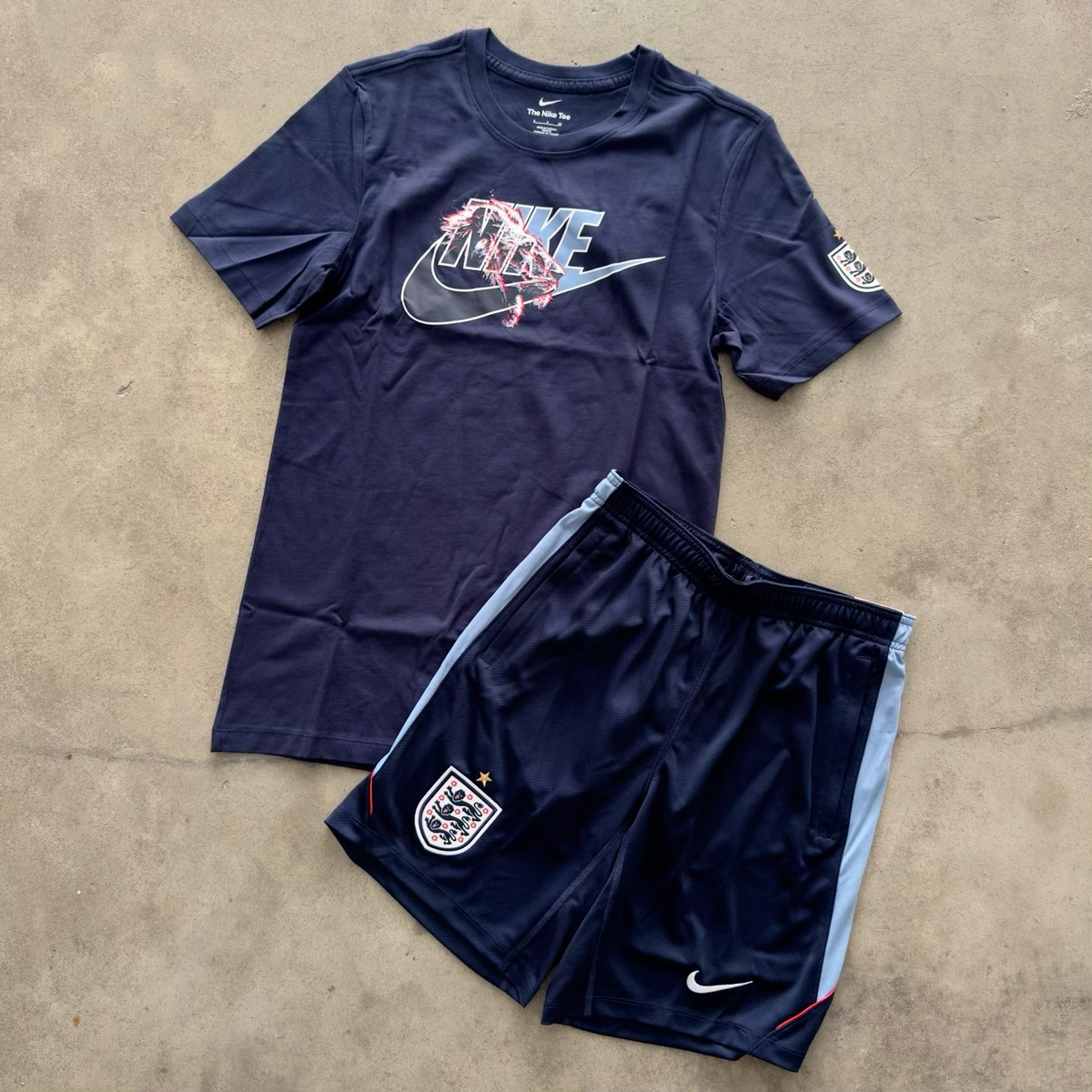 Outfit Nike Inghilterra Blu