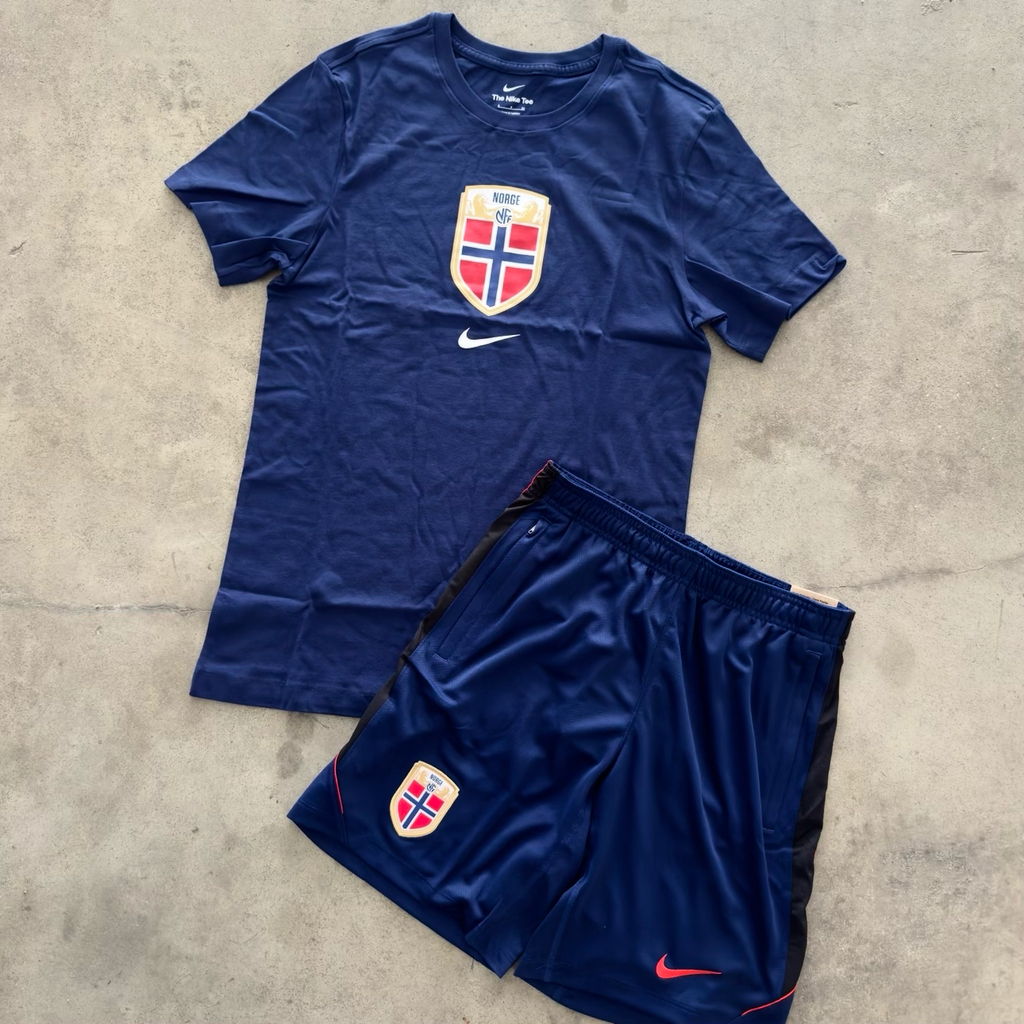 Outfit Nike Norvegia Blu