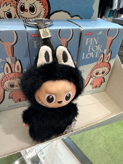 Pop Mart Labubu Pin For Love "R" (N-Z)