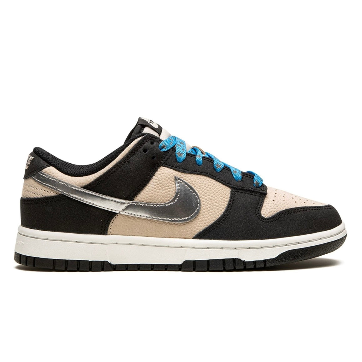 Nike Dunk Low Starry Laces