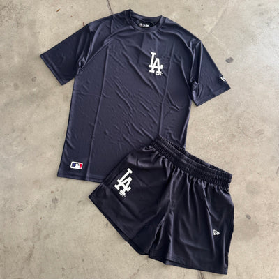 Outfit New Era LA Navy