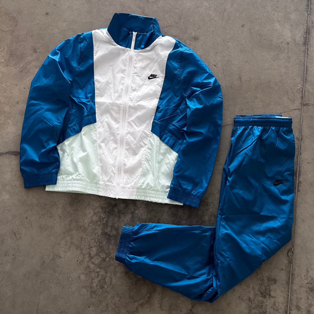 Tuta Nike Club Azzurro