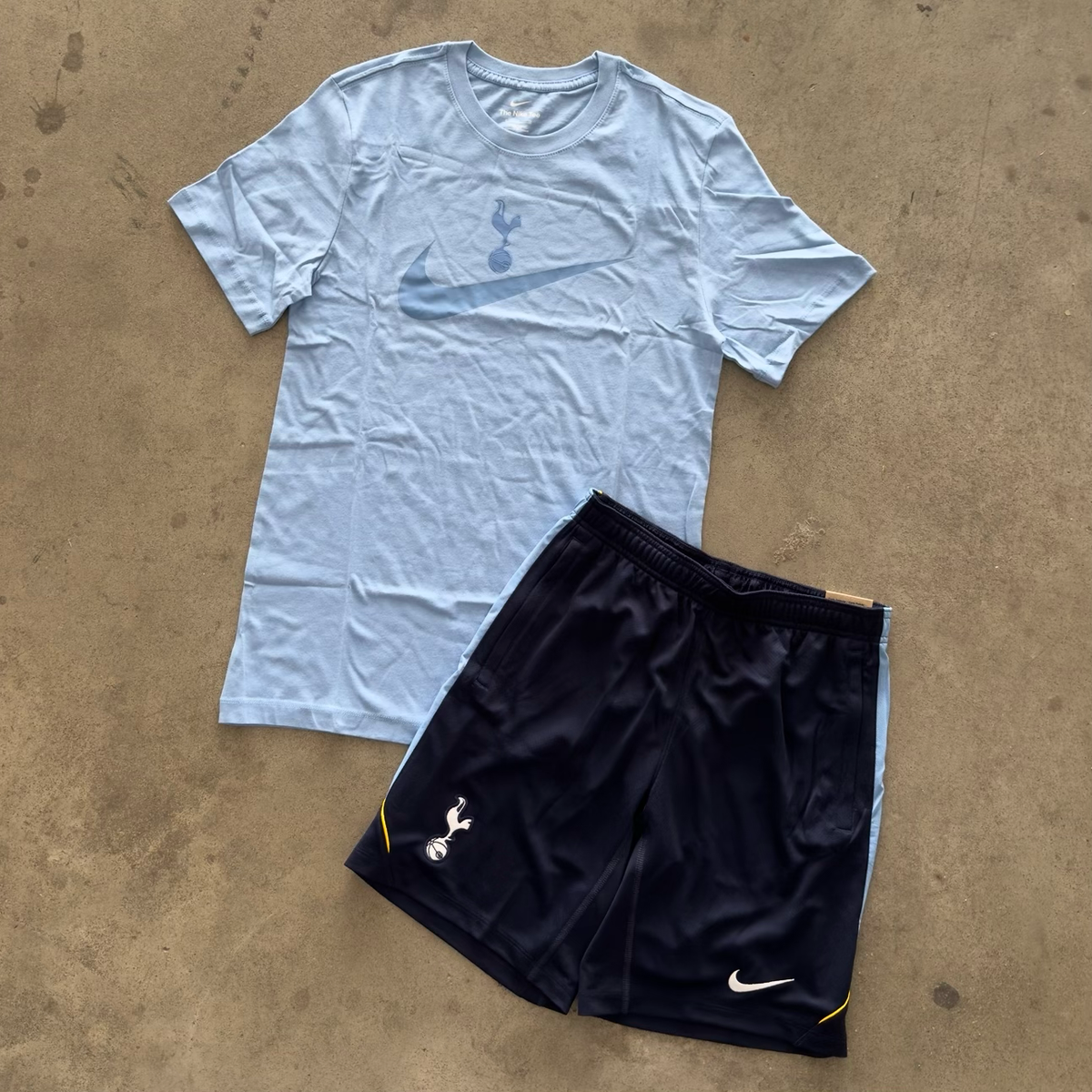 Outfit Nike Tottenham Blu