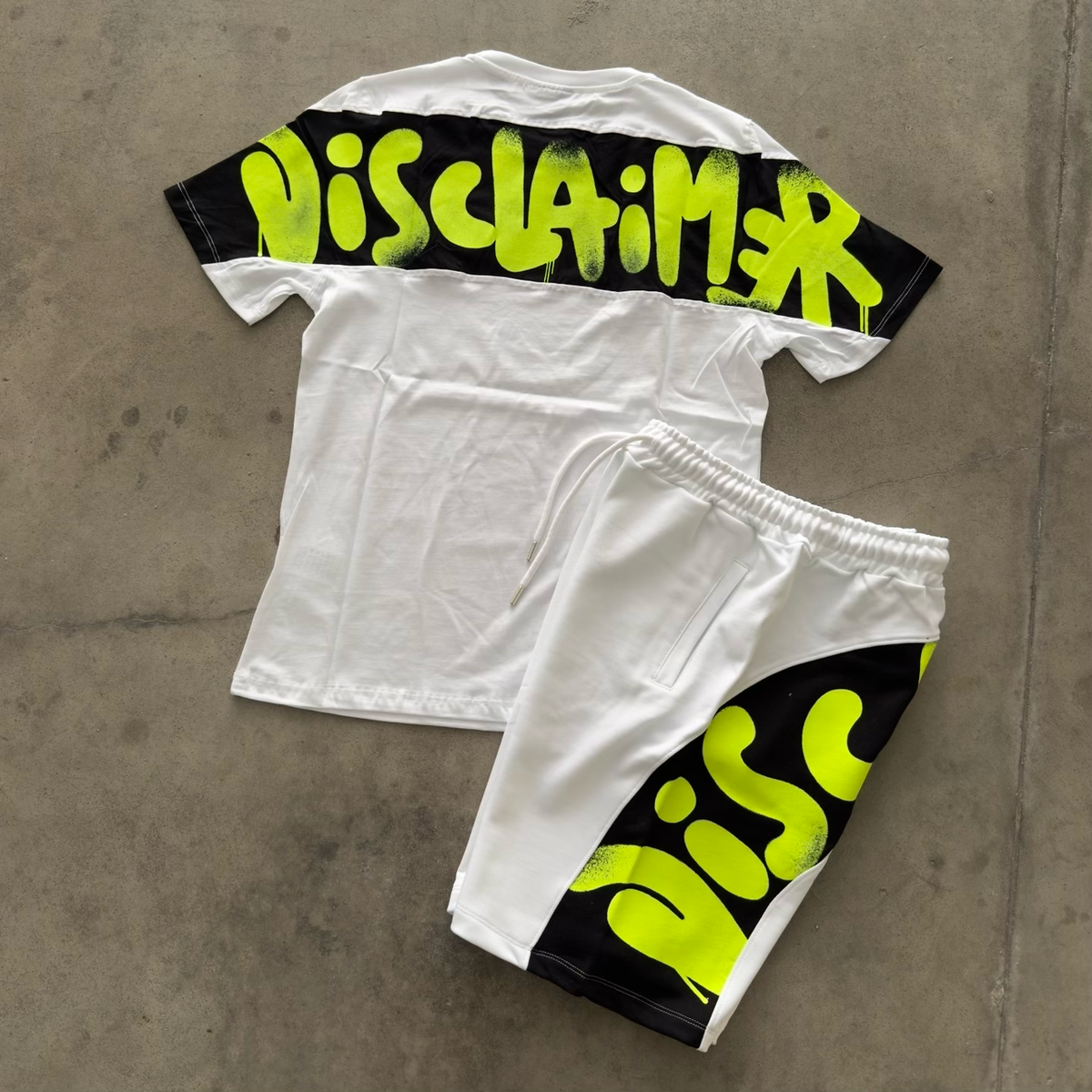 Outfit Disclaimer Bianco/Giallo 2026