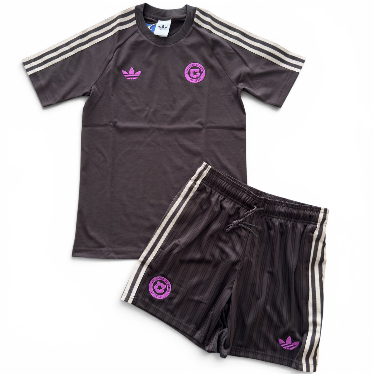 Outfit Adidas Chile