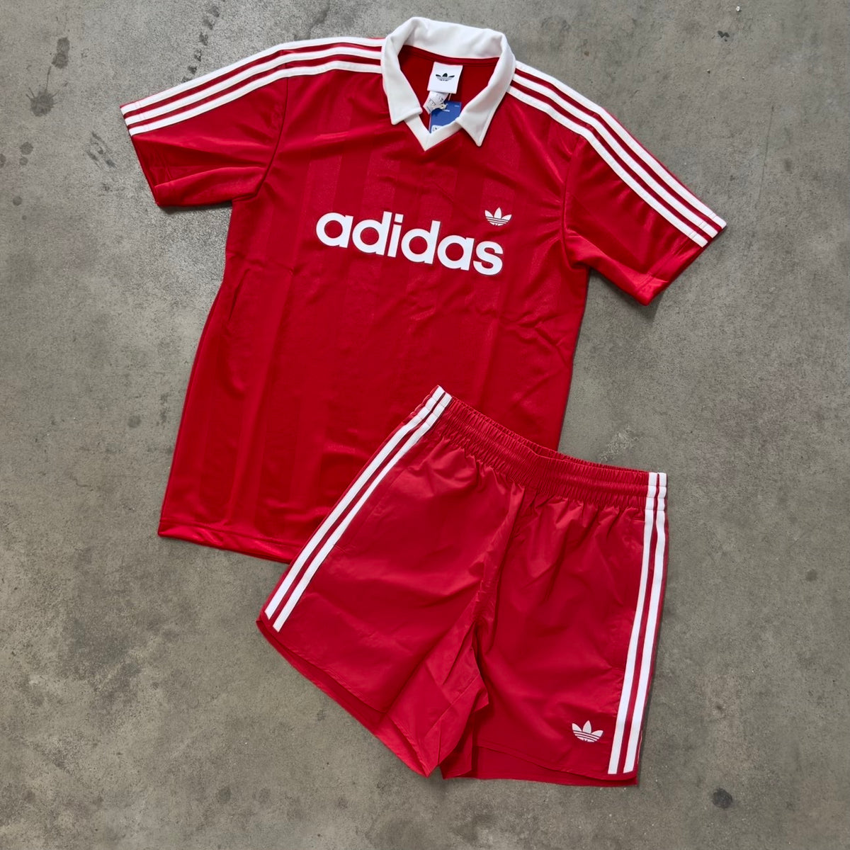 Outfit Adidas Rosso Prima Linea