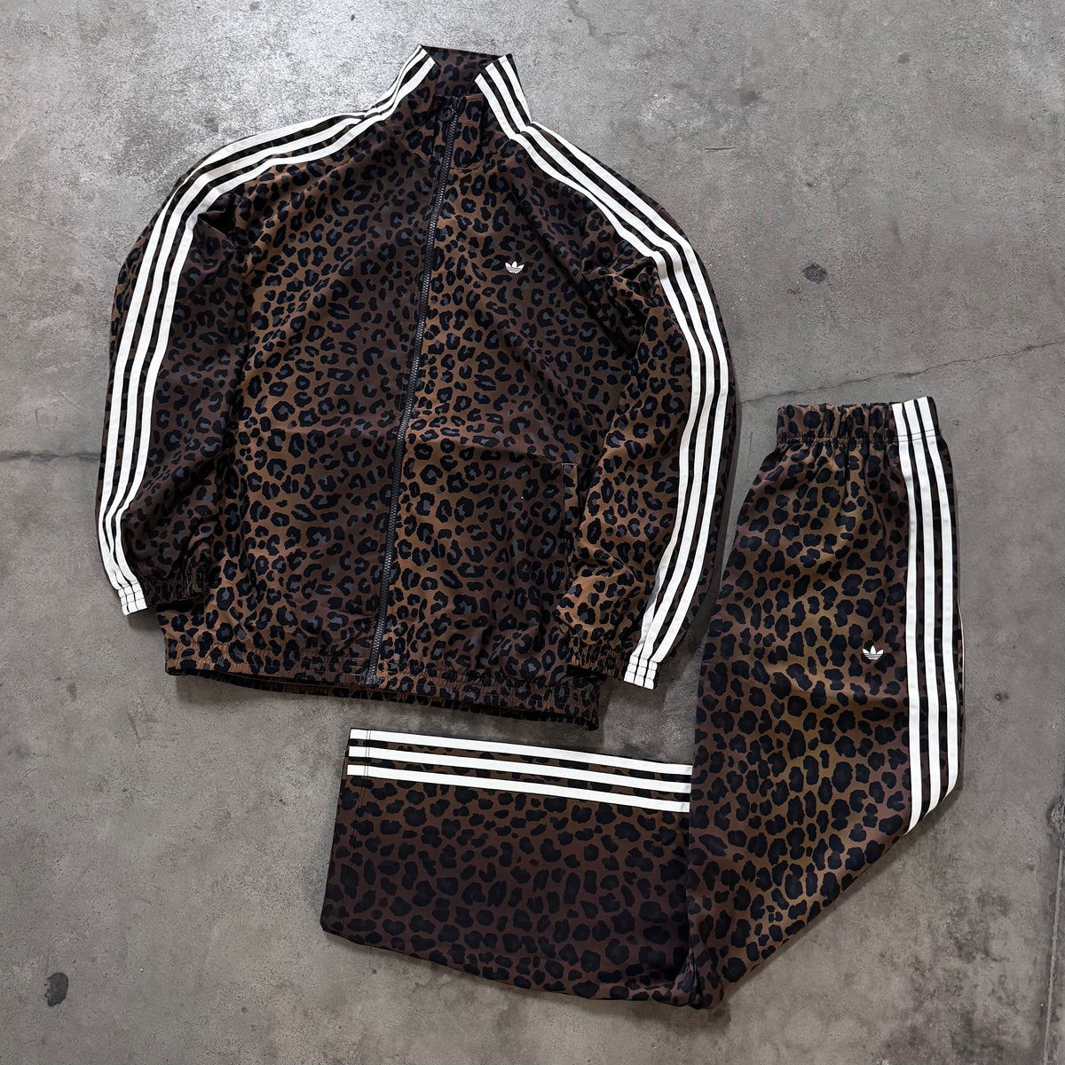 Tuta Adidas Leopard Oversize Donna
