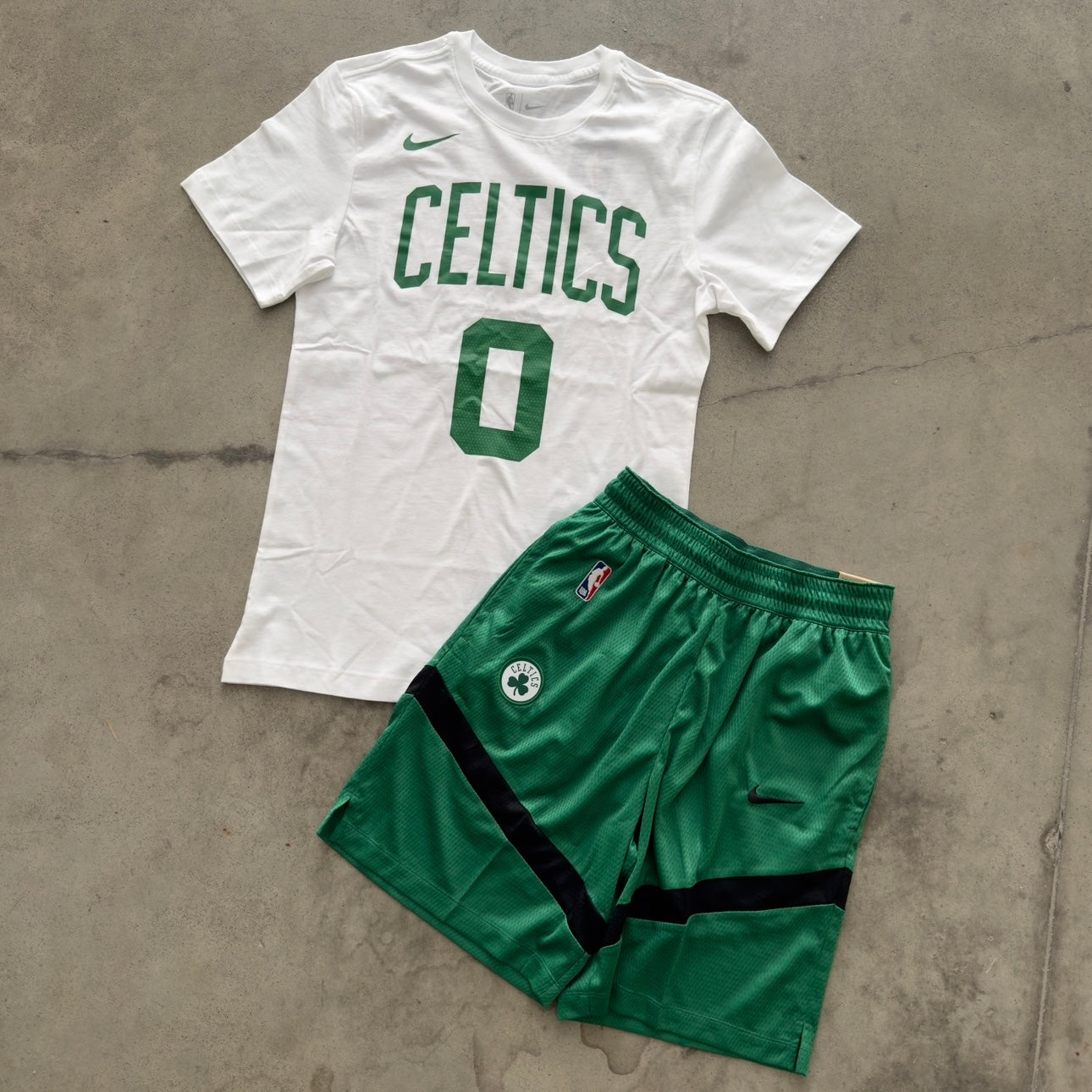 Outfit Nike Celtics