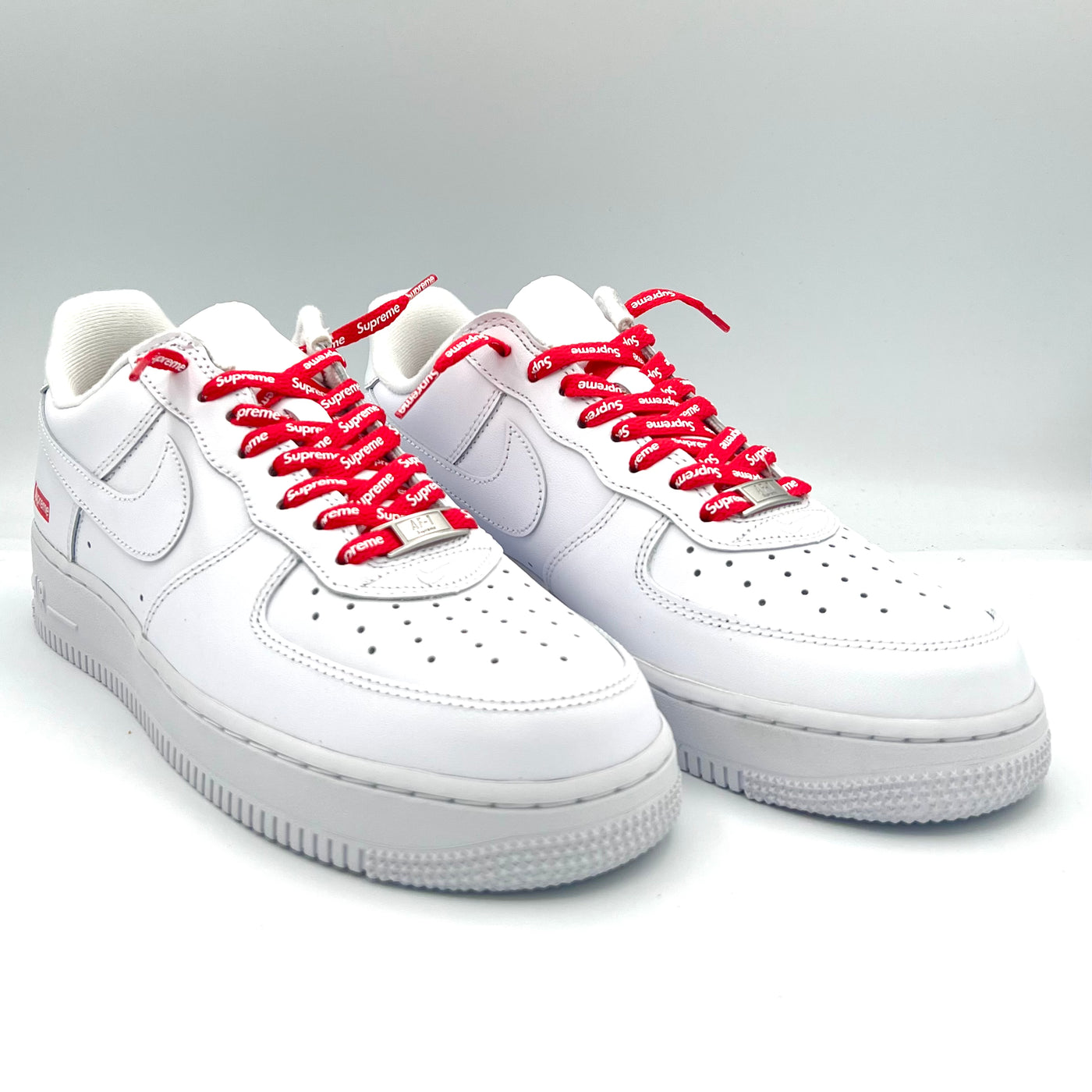 Air Force 1 Low White Supreme