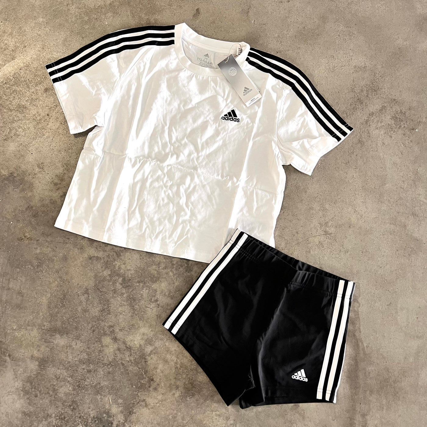 Adidas Originals outfit